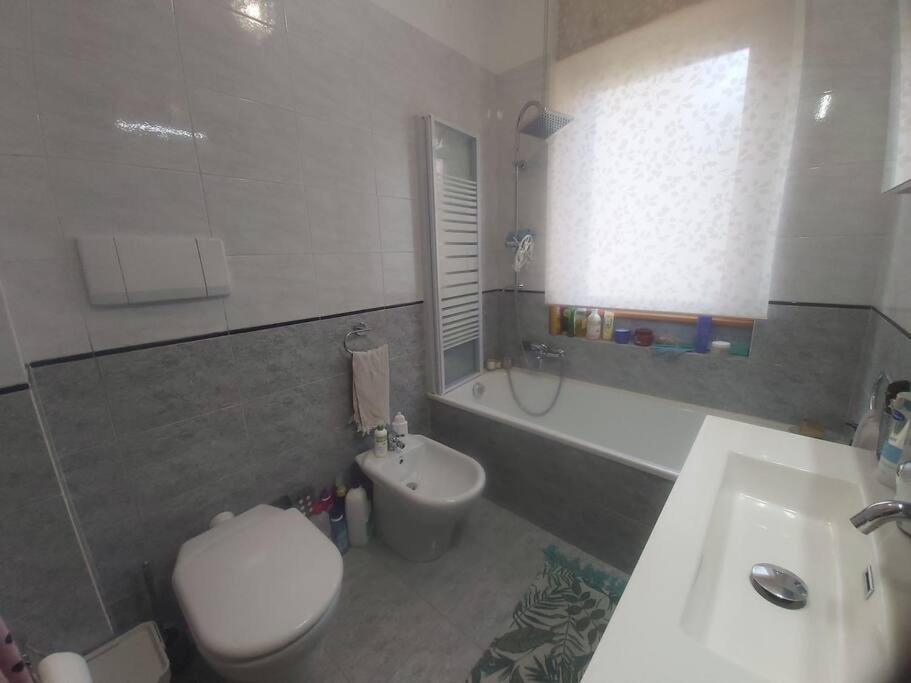 Casa Mauli Apartment Settebagni Luaran gambar
